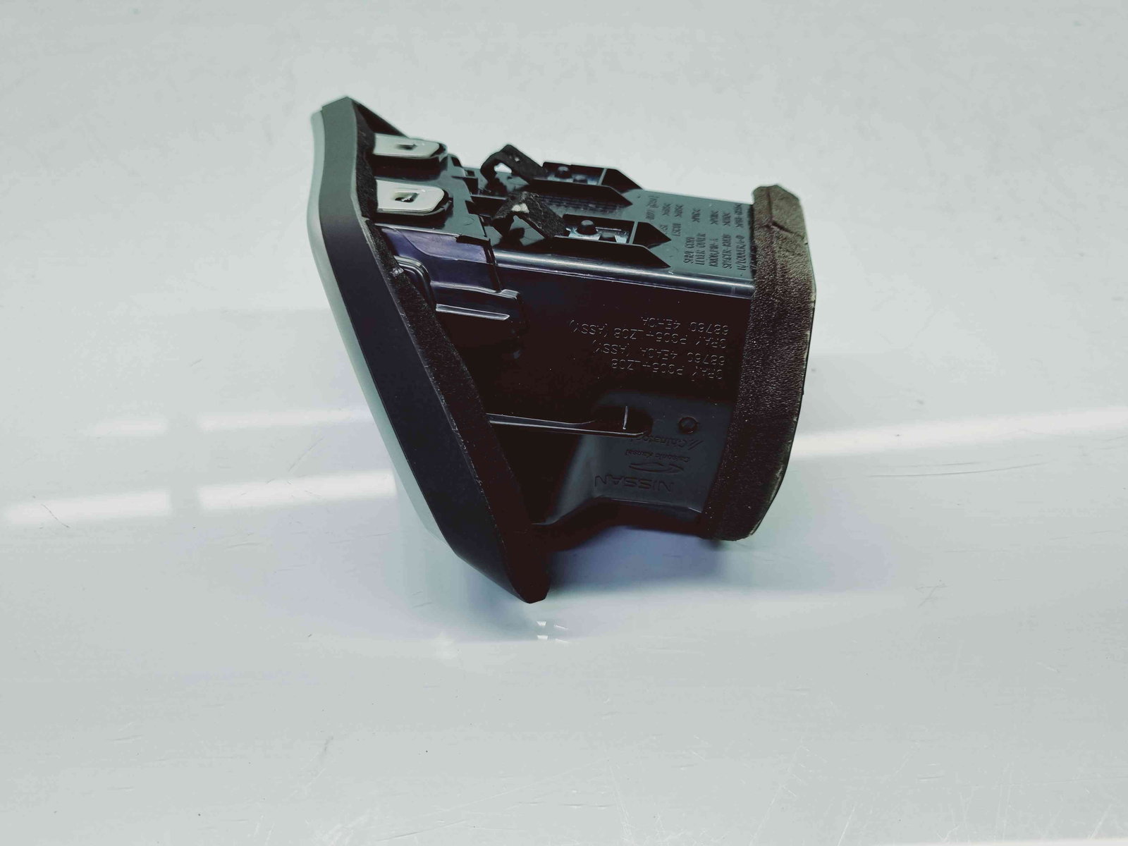 Grila aerisire dreapta Nissan Qashqai (2) [Fabr 2013-2017] 687604EA0A - imagine 2