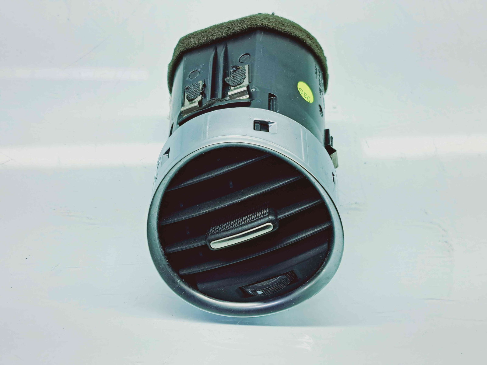 Grila aerisire stanga Seat Exeo (3R2) [Fabr 2008-2013] 3R0820901 - imagine 1