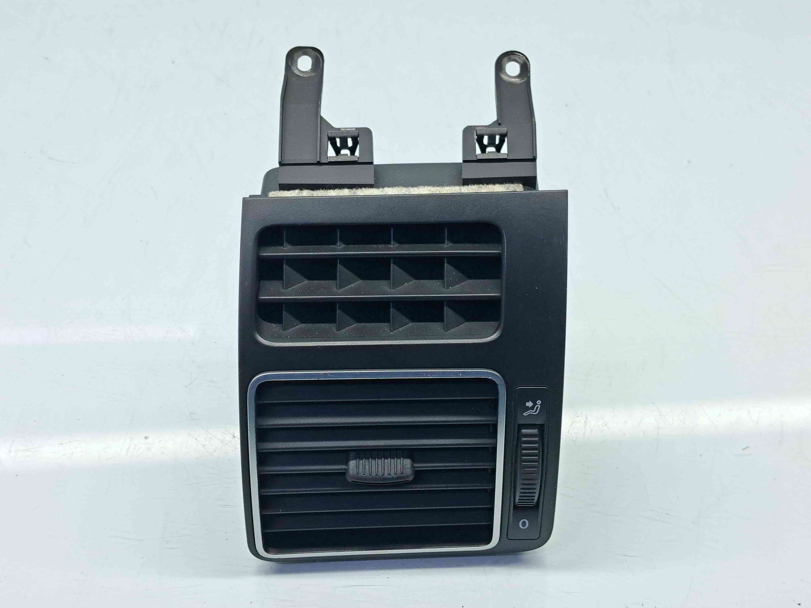 Grila aerisire stanga Volkswagen Touran (1T3) [Fabr 2010-2015] 1T0819703E