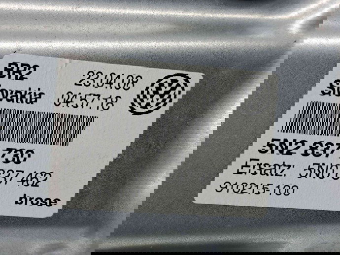 Macara electrica geam dreapta fata Volkswagen Tiguan (5N) [Fabr 2007-2016] 5N2837730