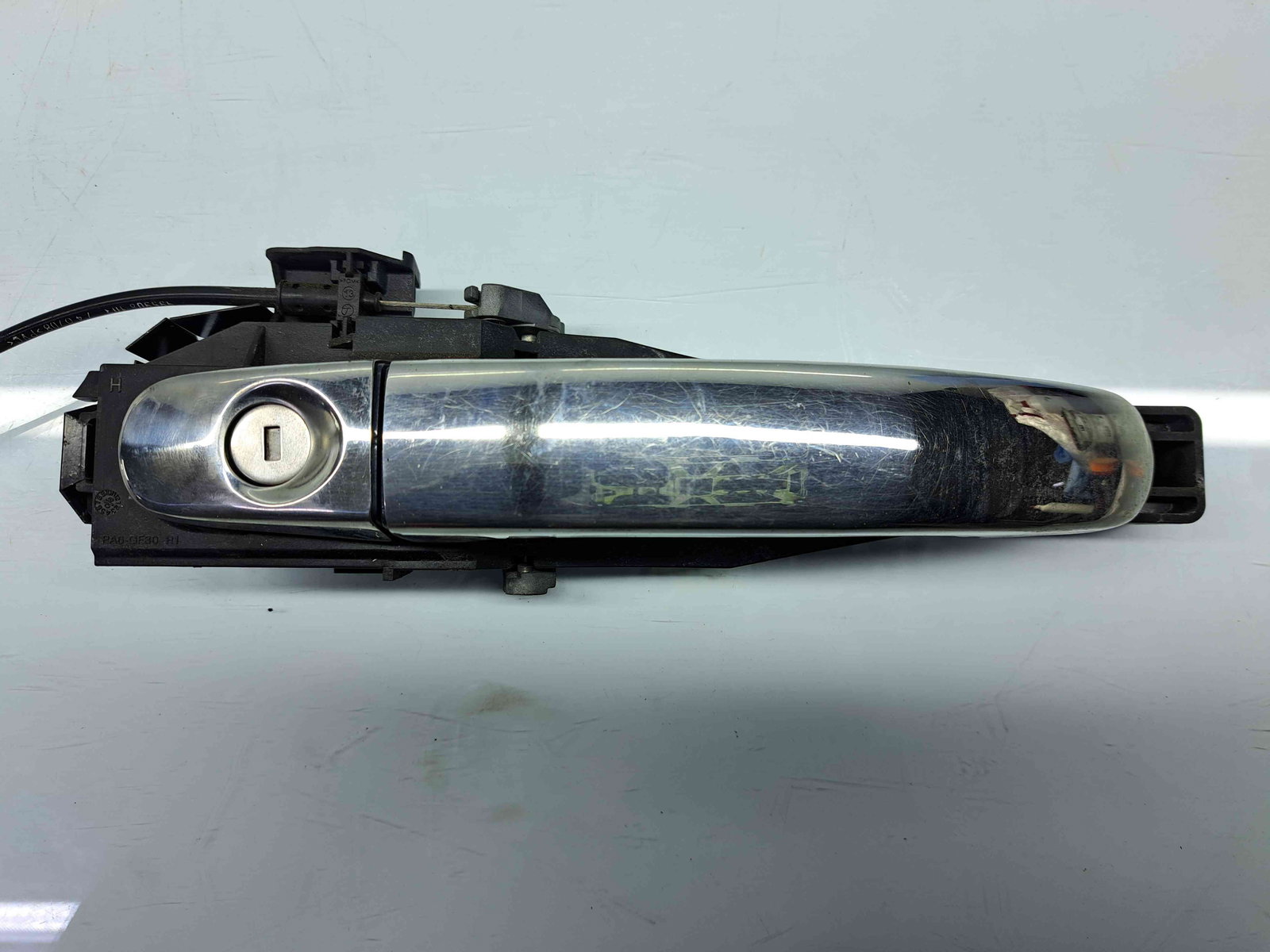 Maner usa dreapta fata Ford Kuga I [Fabr 2008-2012] OEM - imagine 1