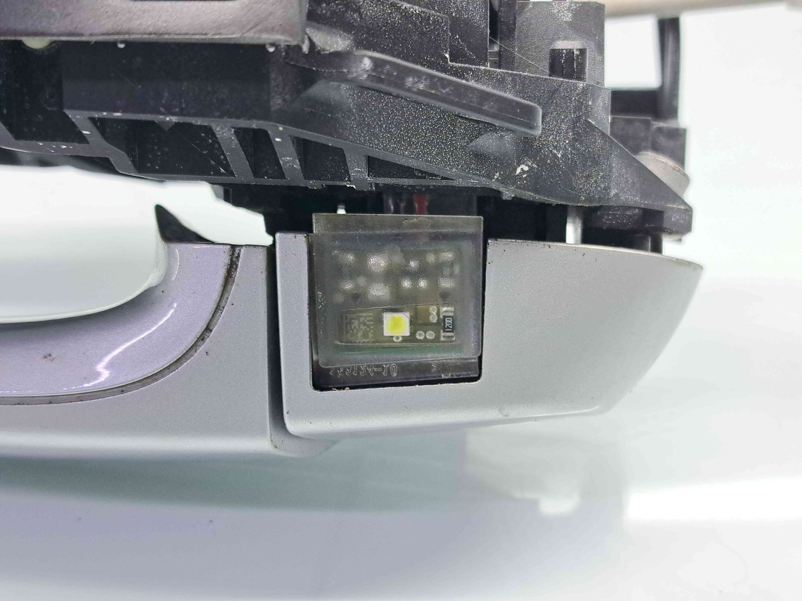 Maner usa dreapta spate Bmw 3 (F30) [Fabr 2012-2017] A83 GlacierSilber Ml - imagine 4