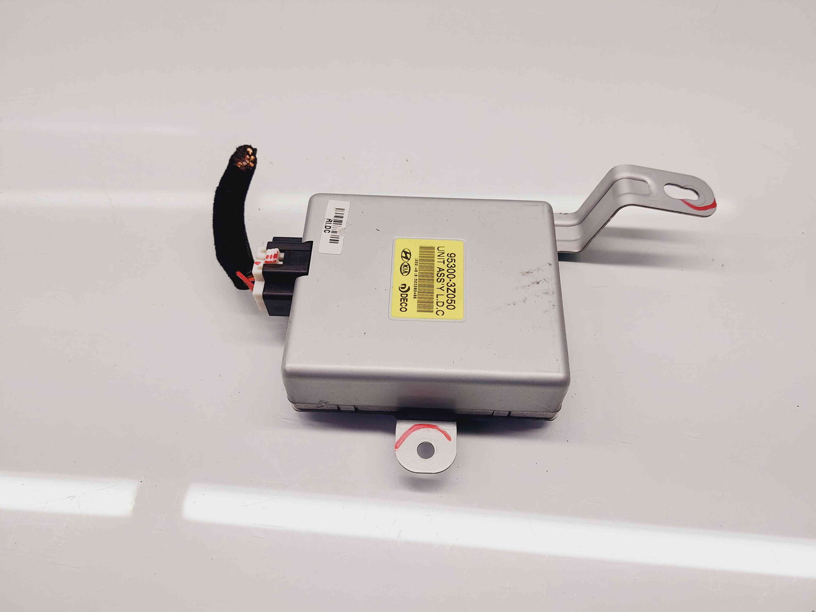 Modul confort Hyundai i40 Wagon [Fabr 2012-2019] 953000-3Z050 - imagine 1