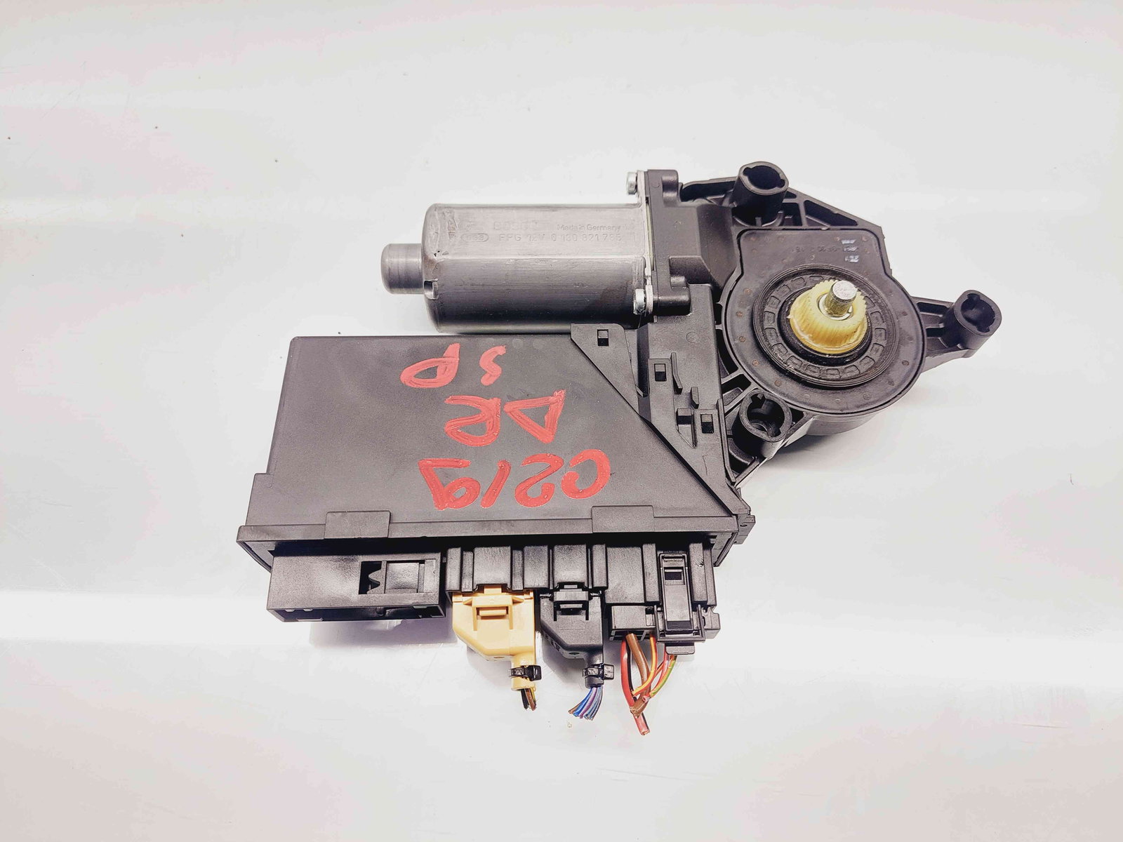 Motoras geam dreapta spate Seat Exeo (3R2) [Fabr 2008-2013] 8E0959802E - imagine 2