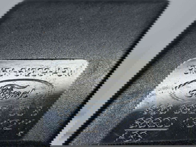  Capsa centura stanga fata Ford Focus 3 (CB8) [Fabr 2011-2015] BM51-61209-ABW