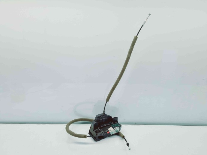 Broasca usa dreapta spate Nissan Qashqai (2) [Fabr 2013-2017] OEM