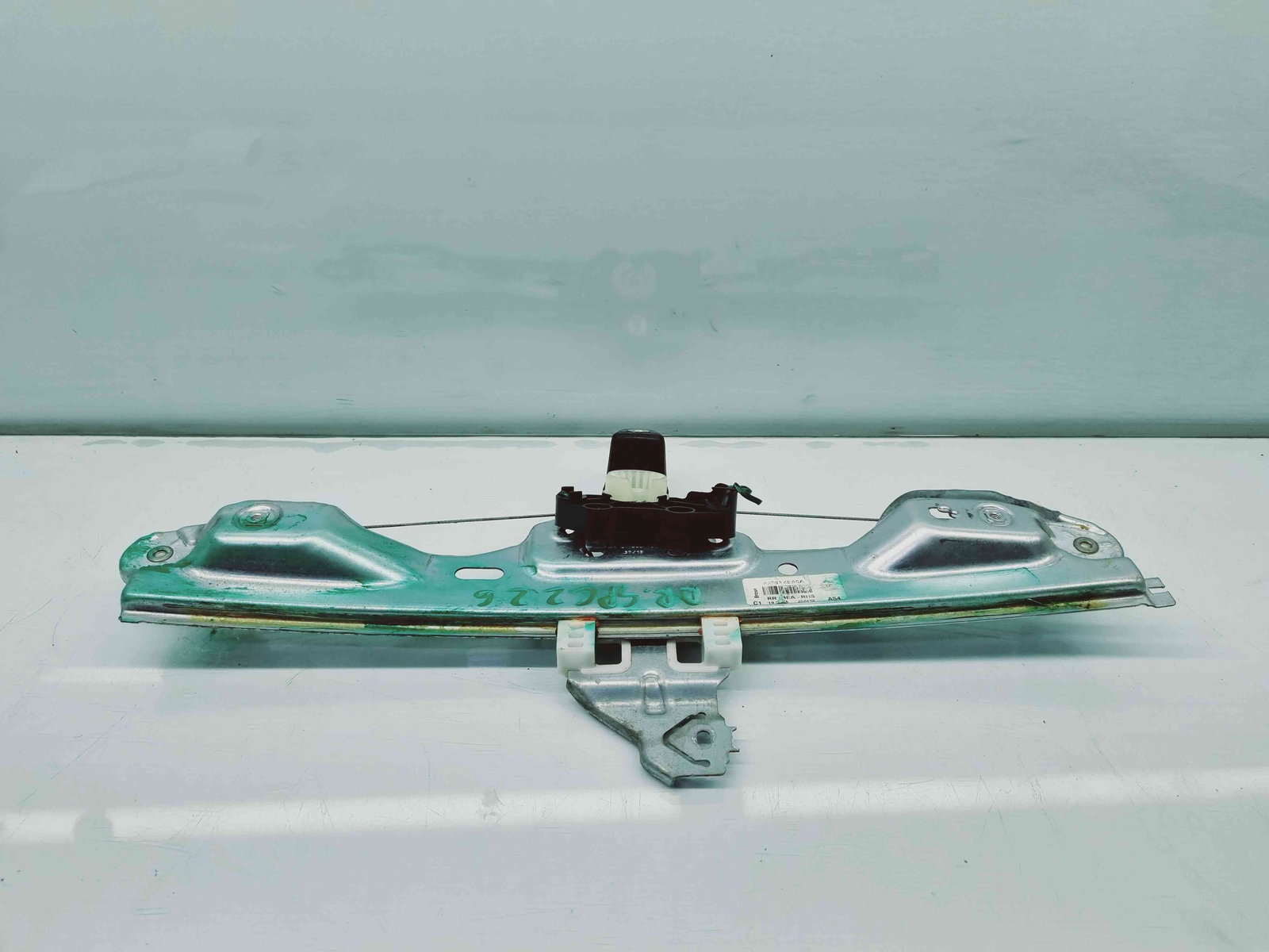 Macara electrica geam dreapta spate Nissan Qashqai (2) [Fabr 2013-2017] 827004EA0A - imagine 1