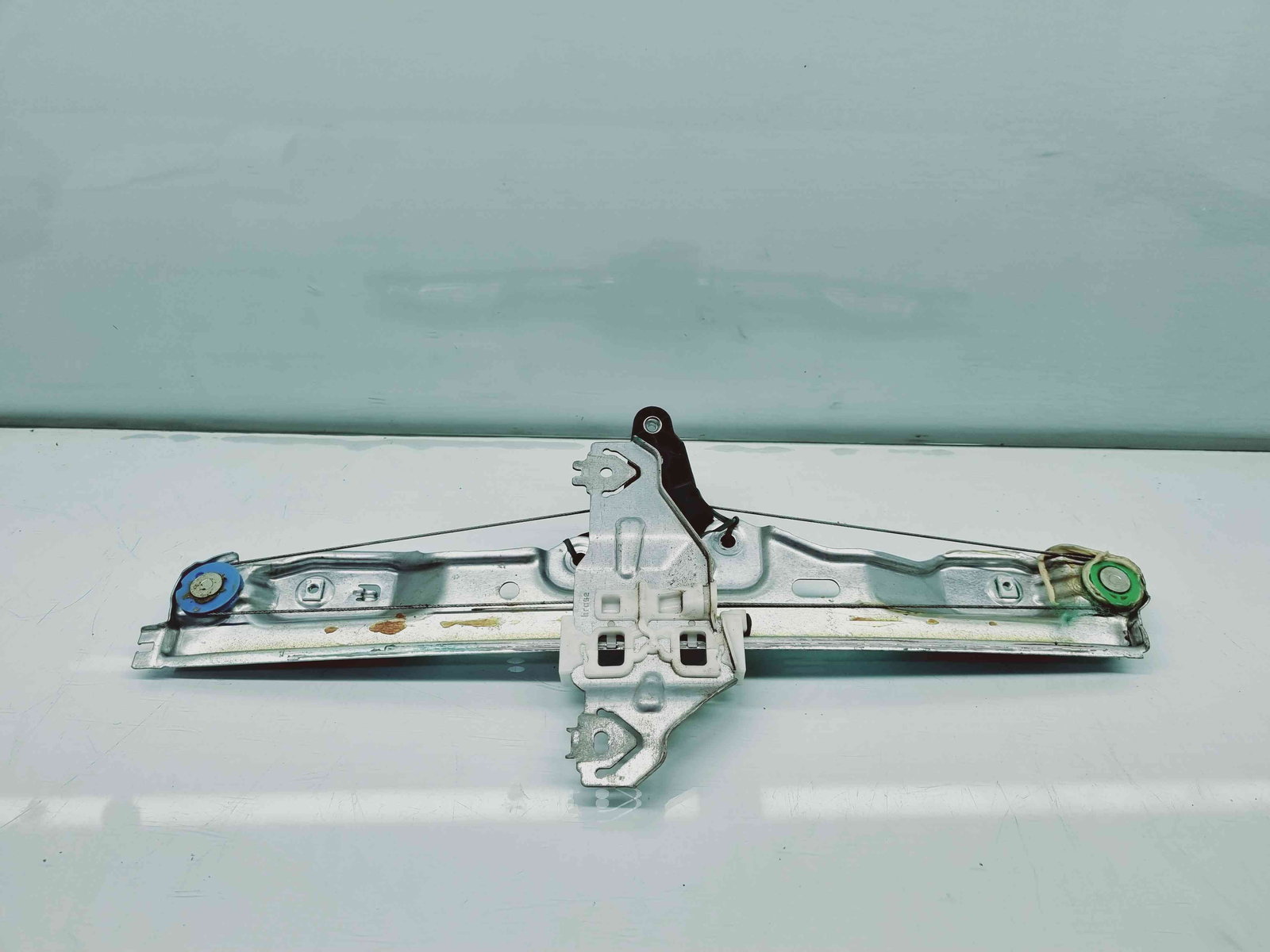 Macara electrica geam dreapta spate Nissan Qashqai (2) [Fabr 2013-2017] 827004EA0A - imagine 4