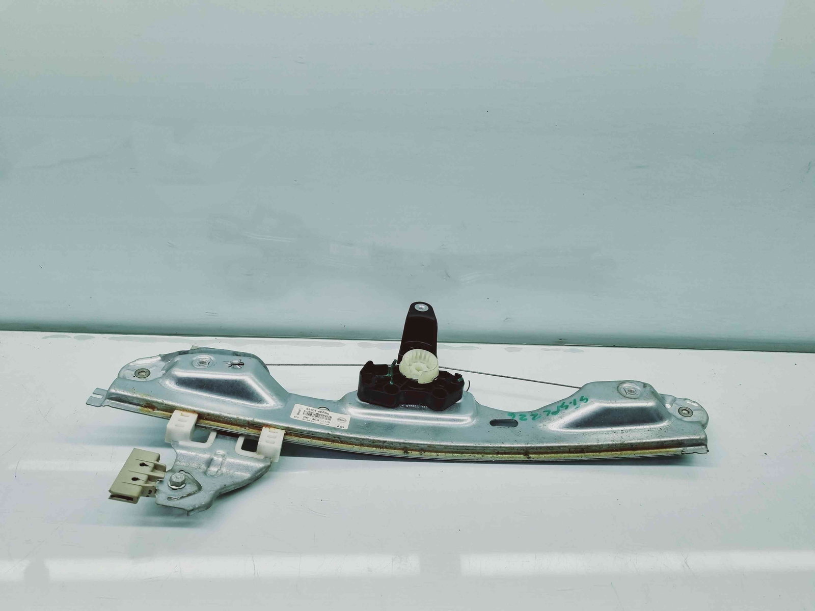 Macara electrica geam stanga spate Nissan Qashqai (2) [Fabr 2013-2017] 827014EA0A - imagine 1