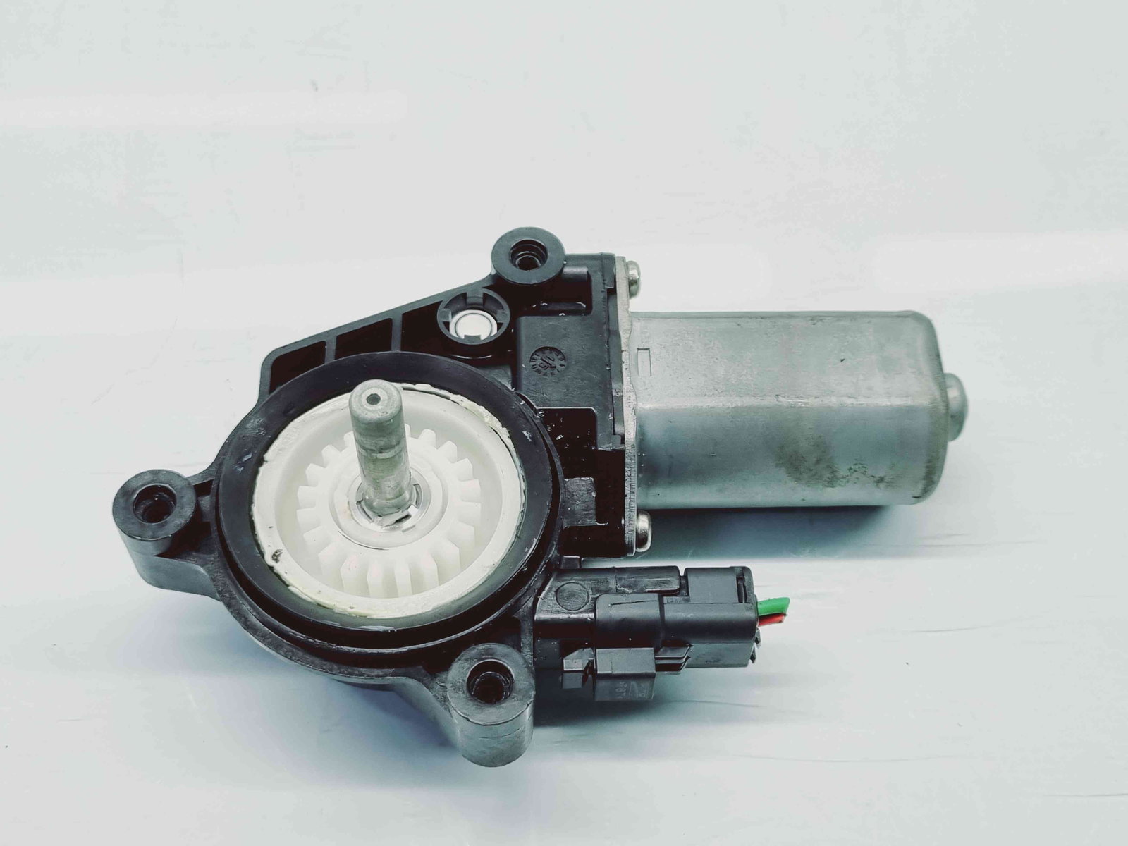 Motoras geam stanga spate Nissan Qashqai (2) [Fabr 2013-2017] OEM - imagine 1