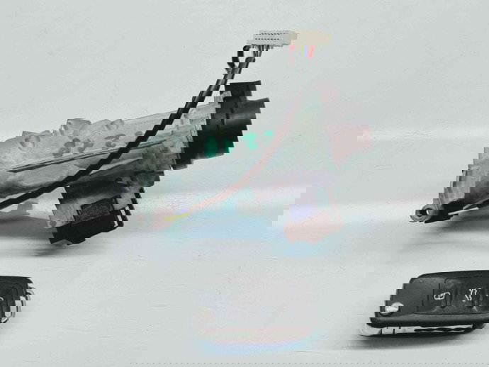   Contact cu cheie Volkswagen Touran (1T3) [Fabr 2010-2015] 1K0905851B | 1K0953527D | 1K09  2.0 TDI CFHC103KW / 140CP  2.0 TDI CFHC103KW / 140CP