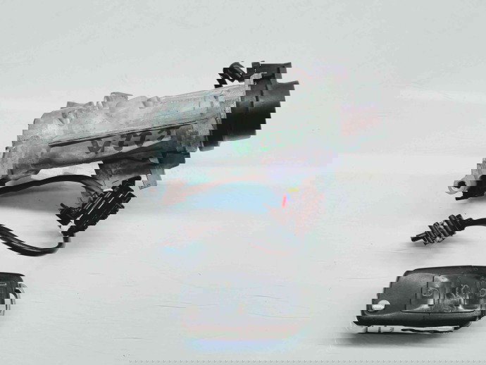   Contact cu cheie Volkswagen Golf 6 (5K1) [Fabr 2009-2013] 1K0905851B | 1K0905865  1.4 Benz CGGA59KW / 80CP  1.4 Benz CGGA59KW / 80CP