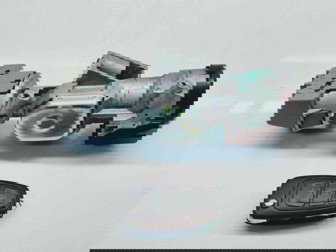  Contact cu cheie Ford Focus 3 Hatchback [Fabr 2011-2015] 3M51-3F880-AE | 6E5T-15607-CA  1.6 TDCI T1DA85KW / 115CP  