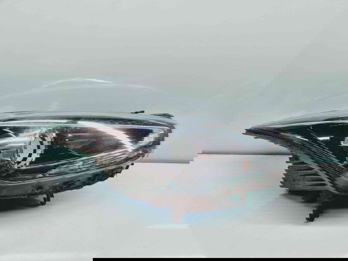   Far dreapta Hyundai i40 Wagon [Fabr 2012-2019] 92102-3Z560