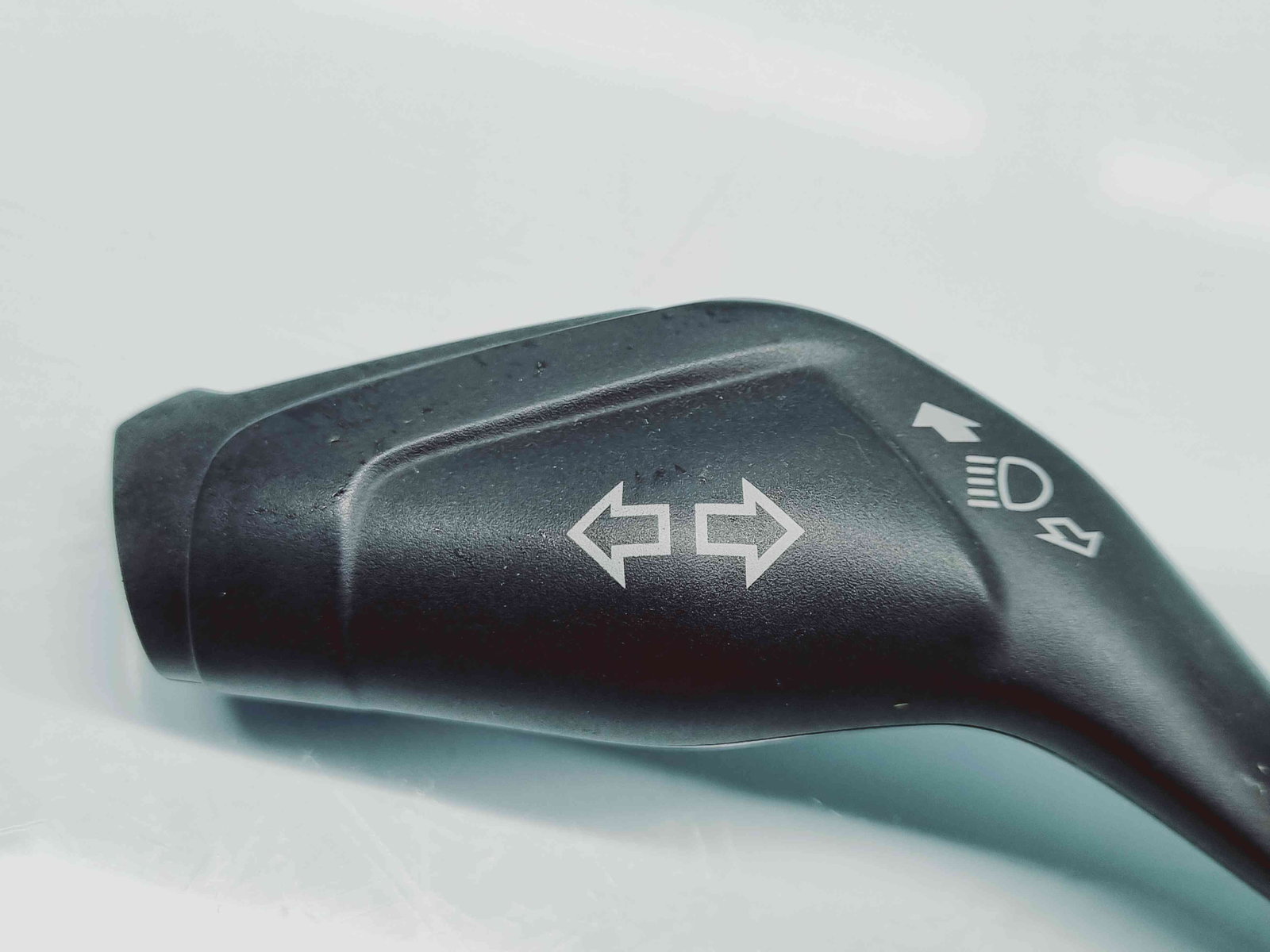 Maneta semnalizare Ford Focus 3 Hatchback [Fabr 2011-2015] AV6T-13335-AD - imagine 2