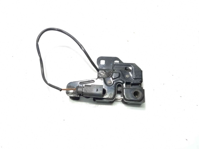 Broasca capota Audi A4 B7 2.0 8E0823509C 2004-2008