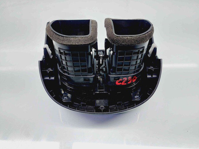   Grila aerisire spate Hyundai i40 Wagon [Fabr 2012-2019] 84642-3Z001