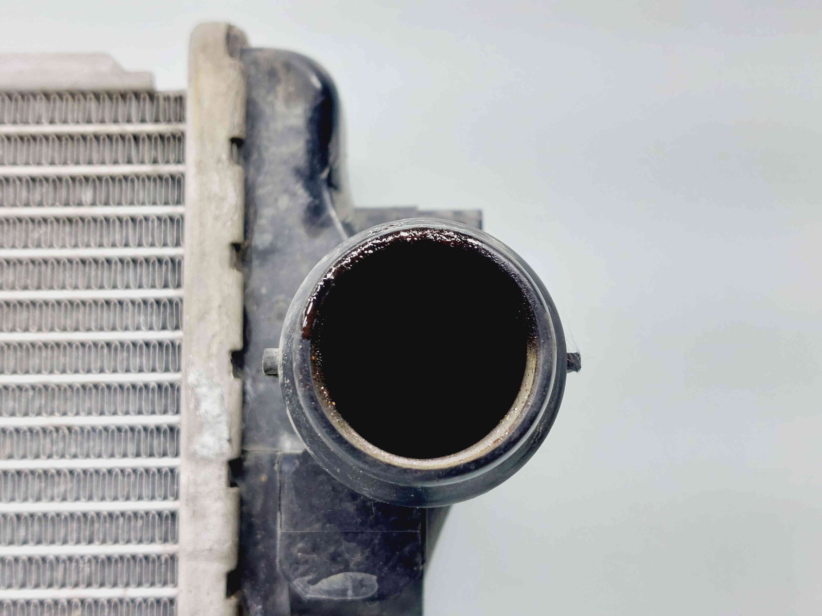 Radiator apa Seat Leon (5F1) [Fabr 2012-2018] OEM 2.0 TDI CKFC 110KW / 150CP 2.0 TDI CKFC 110KW / 150CP - imagine 4