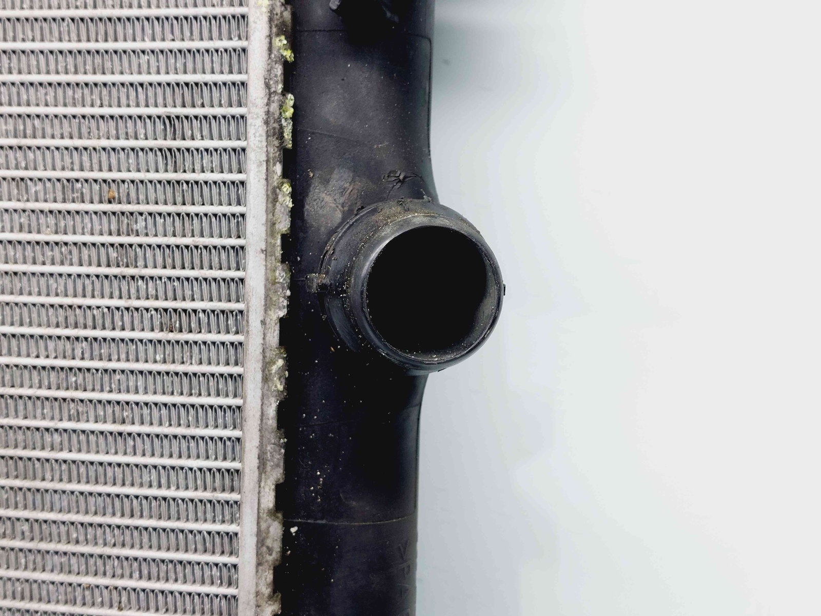 Radiator apa Volkswagen Tiguan (5N) [Fabr 2007-2016] 5N0121253M 2.0 TDI CBAB 103KW / 140CP 2.0 TDI CBAB 103KW / 140CP - imagine 3