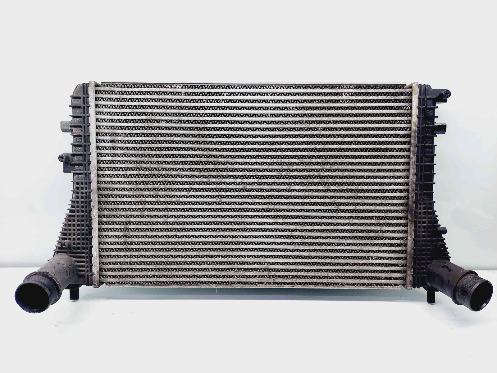 Radiator intercooler Volkswagen Tiguan (5N) [Fabr 2007-2016] 3C0146805AD 2.0 TDI CBAB 103KW / 140CP 2.0 TDI CBAB 103KW / 140CP - imagine 2