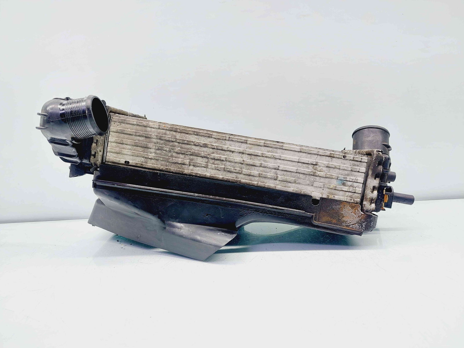 Radiator intercooler Ford Focus 3 Hatchback [Fabr 2011-2015] BV61-9L440-CJ 1.6 TDCI T1DA 85KW / 115CP - imagine 4