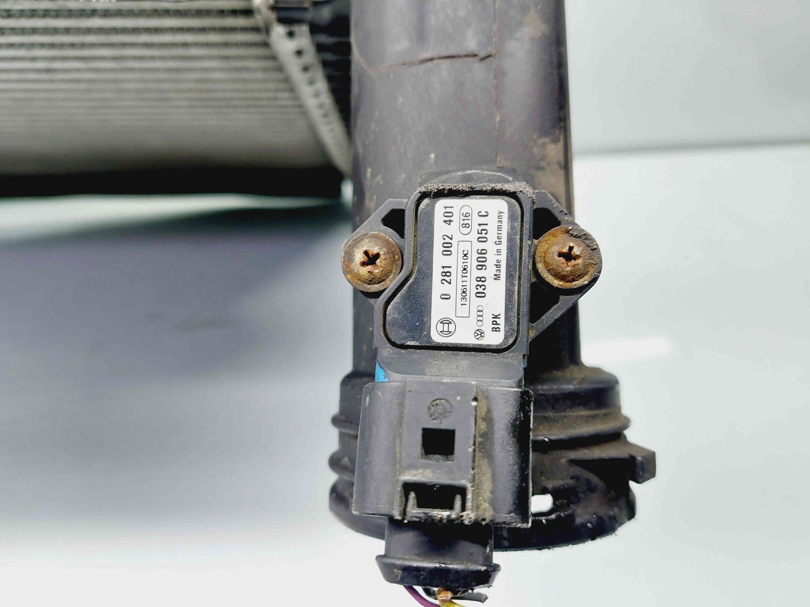 Radiator intercooler Volkswagen Jetta 3 (1K2) [Fabr 2005-2010] 3C0145803E - imagine 2