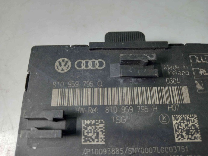 Modul usa dreapta spate AUDI A4 B8 2.0 TDI 8T0959795Q 2008-2015