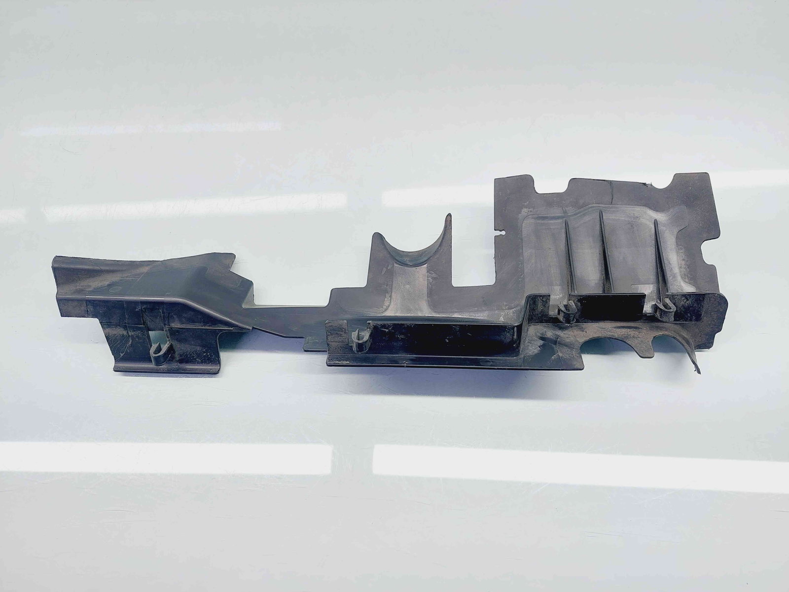 Deflector aer Volkswagen Passat CC (358) [Fabr 2012-2016] 3C8121284D - imagine 2