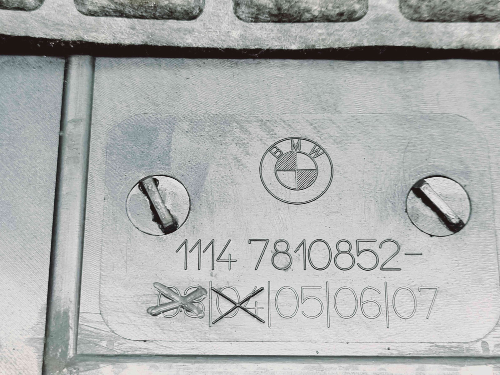 Capac motor Bmw 3 Coupe (E92) [Fabr 2005-2011] 7810852 2.0 N47D 135KW / 184CP 2.0 N47D 135KW / 184CP - imagine 4