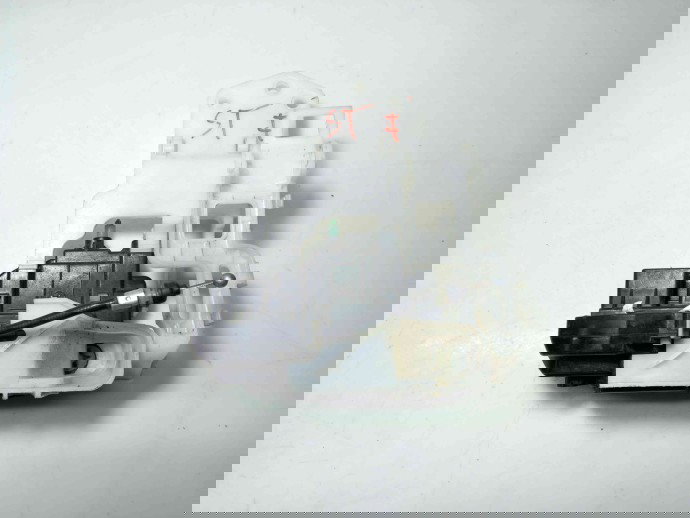 Broasca usa stanga fata Hyundai i30 1.6 813102L020 2007-2012