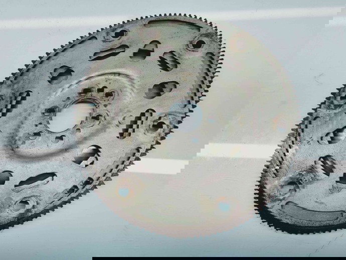 Coroana volanta Peugeot 308 (II) SW [Fabr 2013-prezent] OEM 1.6 HDI BH01 88KW / 120CP 1.6 HDI BH01 88KW / 120CP