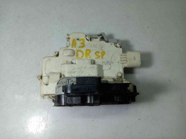 Broasca usa dreapta spate Audi A3 1.6 BGU 4F0839016 2003-2012