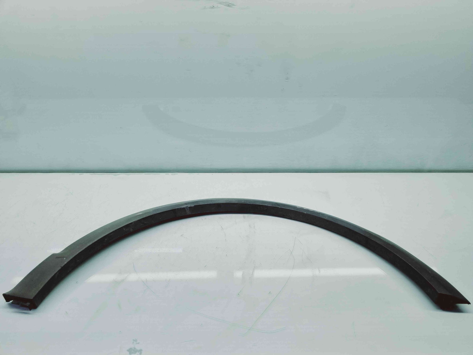 Ornament aripa stanga spate Opel Antara [Fabr 2006-2017] 96660209 - imagine 1