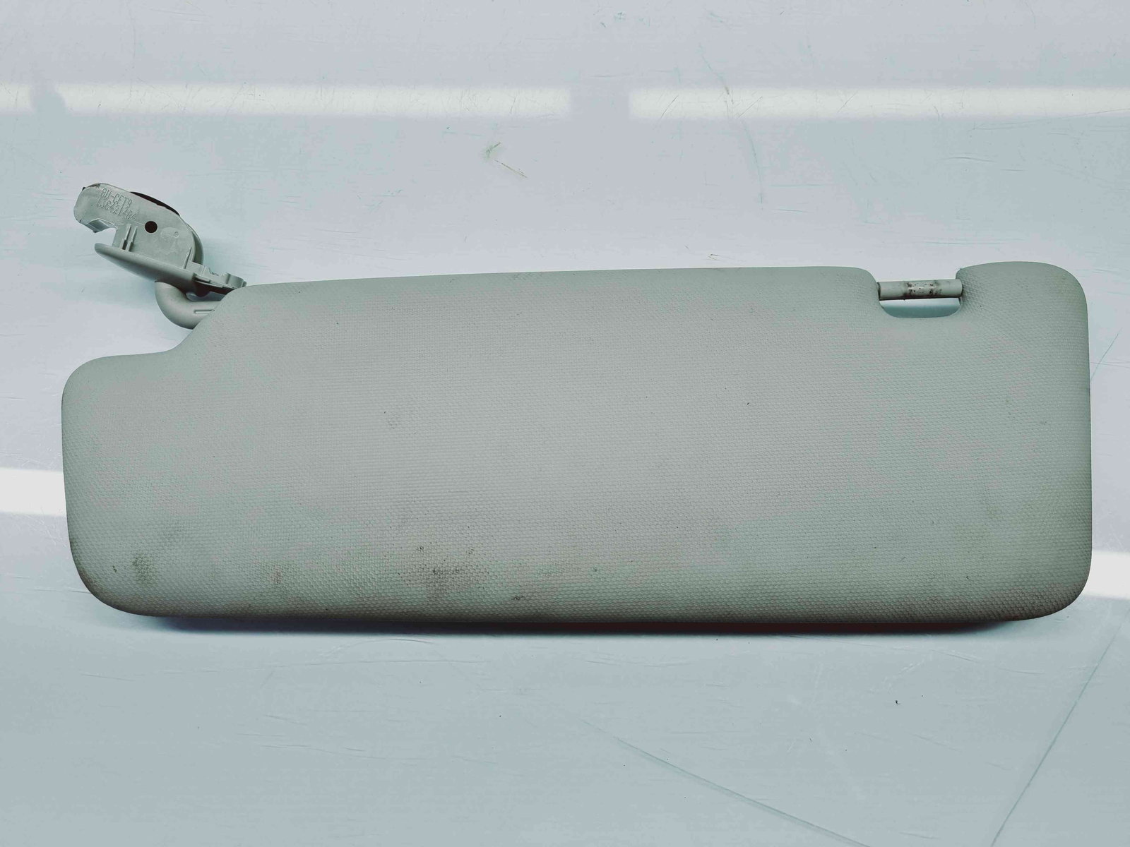 Parasolar dreapta Audi A7 Sportback (4GA) [Fabr 2011-2017] 8K0857552 - imagine 1