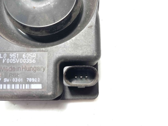 Sirena alarma Audi A4 B7 2.0 8L0951605A 2004-2008