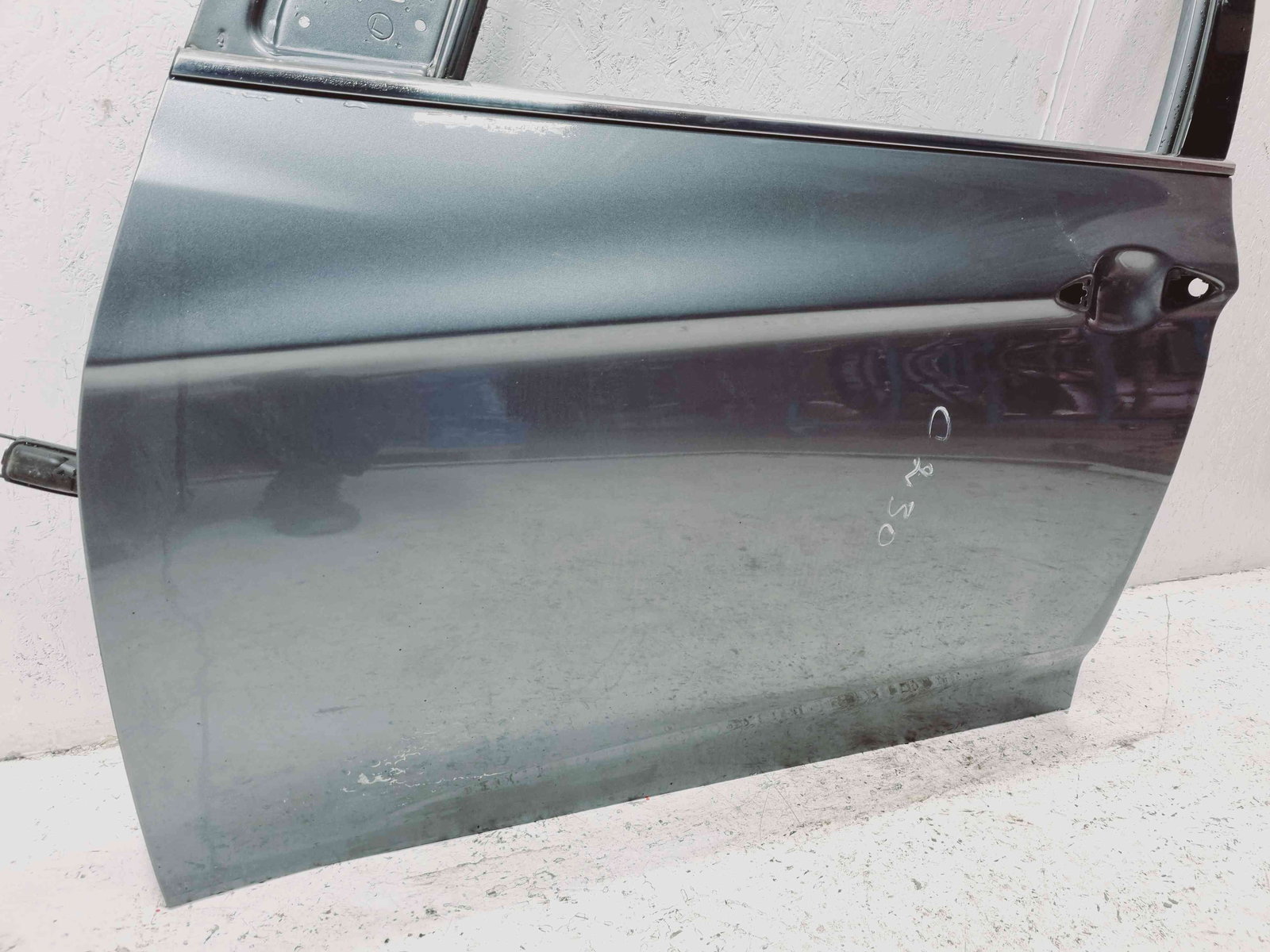 Usa stanga fata Hyundai i40 Wagon [Fabr 2012-2019] T6S TITANIUM SILVER - imagine 2