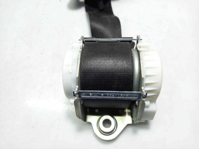 Centura stanga fata Bmw E90 2.0 33017492B 2005-2011