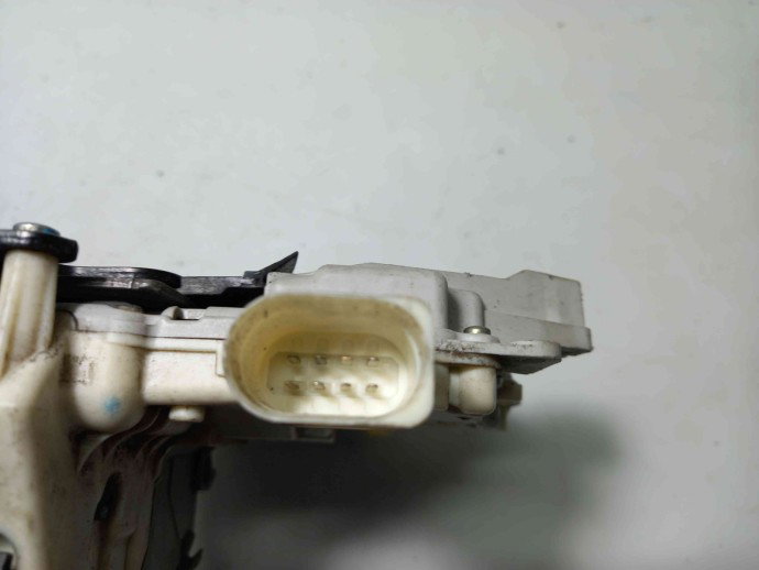 Broasca usa stanga fata Audi A3 1.6 OEM 2003-2012