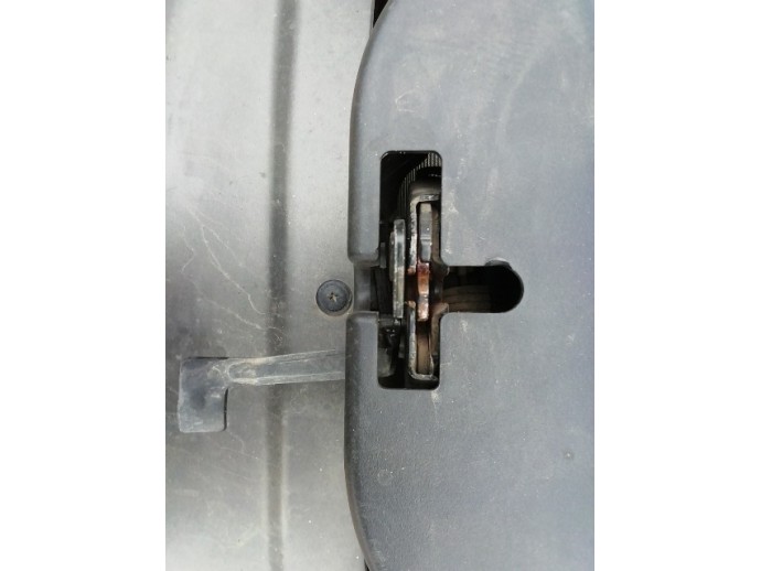 Broasca capota Hyundai Tucson 2.0 CRDI OEM 2004-2010