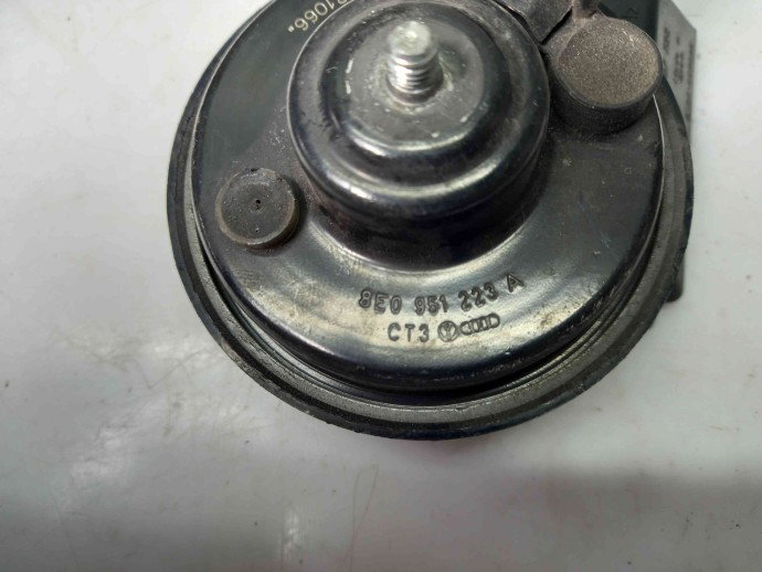 Claxon Audi A4 B8 2.0 CAGA 8E0951223A 2008-2015