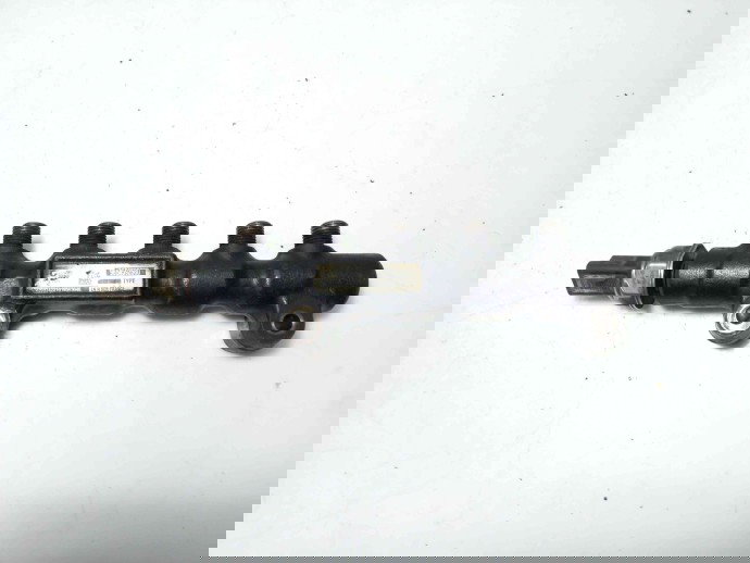 Rampa injectoare Ford Focus 2 1.6 tdci 9654592680 2004-2012