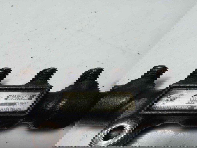 Rampa injectoare Ford Focus 2 1.6 tdci 9654592680 2004-2012