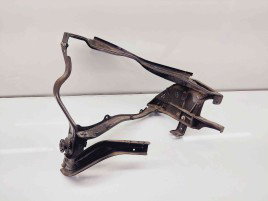 Suport far dreapta Mercedes Clasa E (W212) [Fabr 2009-2016] 212620022