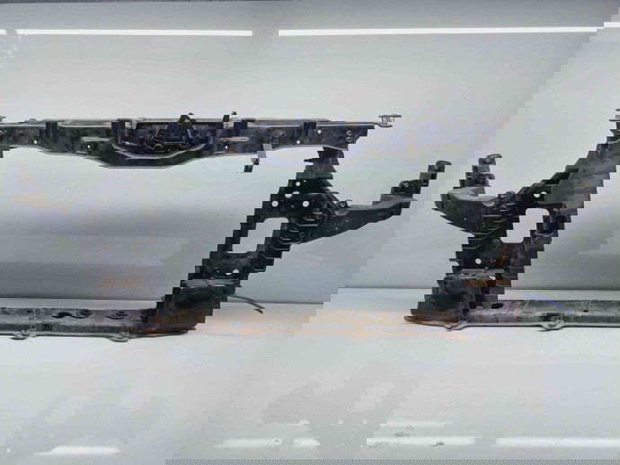 Trager Hyundai i40 Wagon [Fabr 2012-2019] 64146-3Z000