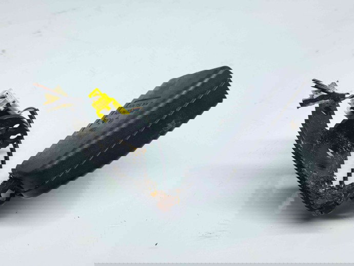  Capsa centura stanga spate Mercedes Clasa C (W204) [Fabr 2007-2014] A2048602569