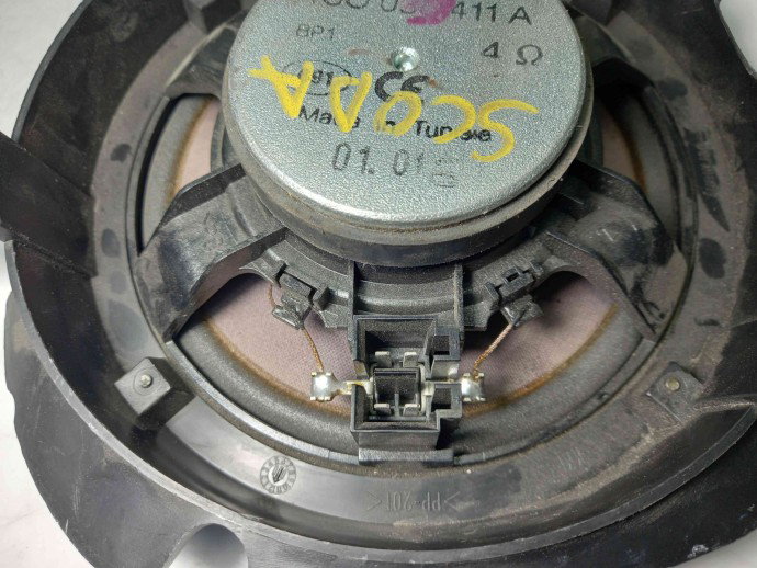 Boxa dreapta fata Skoda Octavia 1 1U0035411A 1996-2010