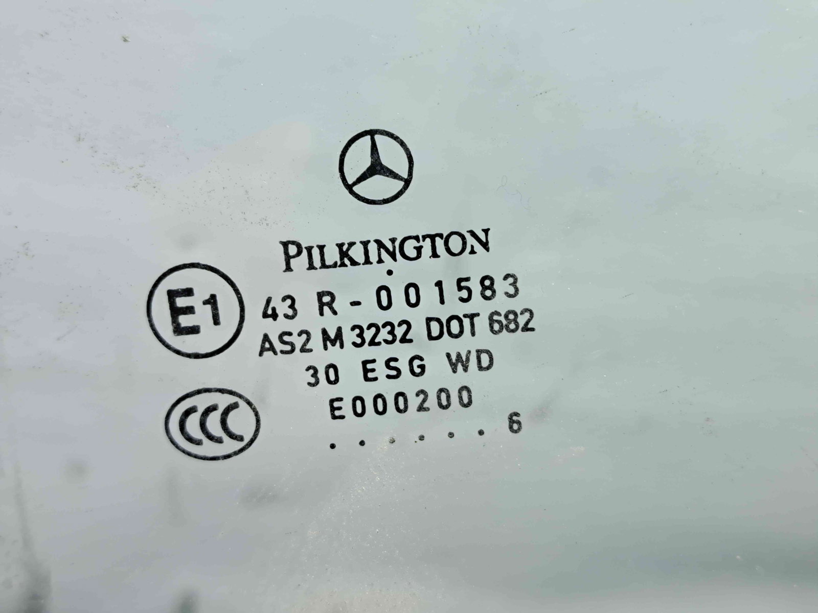 Geam usa stanga spate Mercedes Clasa C (W204) [Fabr 2007-2014] OEM - imagine 2