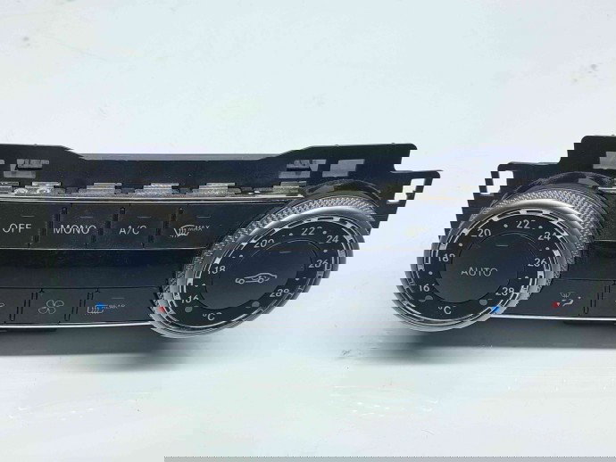  Panou comanda clima Mercedes Clasa C (W204) [Fabr 2007-2014] A2049009104