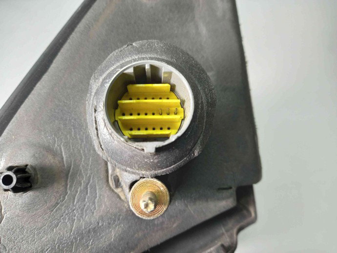 Oglinda stanga Renault Laguna 2 1.9 dci OEM 2001-2007