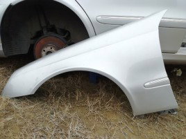 Aripa stanga fata, Mercedes E270, 2.7 CDI, OEM, 1995-2003